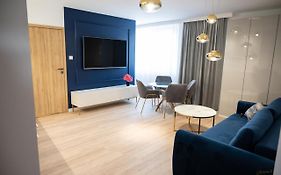 Aparthome